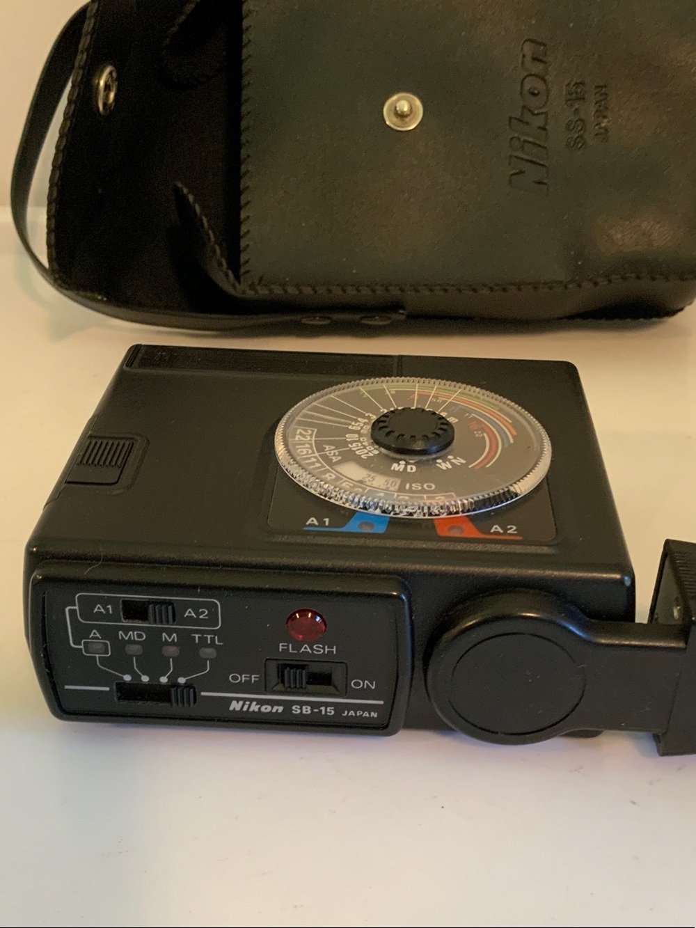Portable Flash Unit - Picture 3 of 3